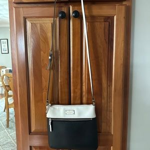 Kate spade crossbody!